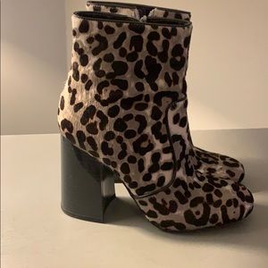 Beautiful hair calf midi boots